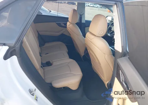 2019 Audi Q8 55 Premium z USA, uszkodzony, nr VIN WA1FVAF10KD042272